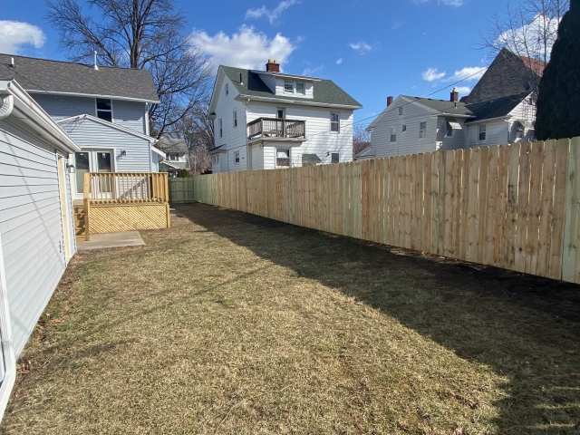 Wood Panel Nail On Fencing Contractor