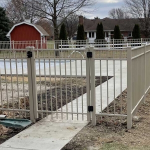 custom fence color