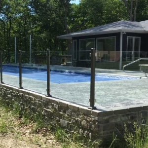 pool fence companies