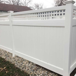 white vinyl fencing contractor